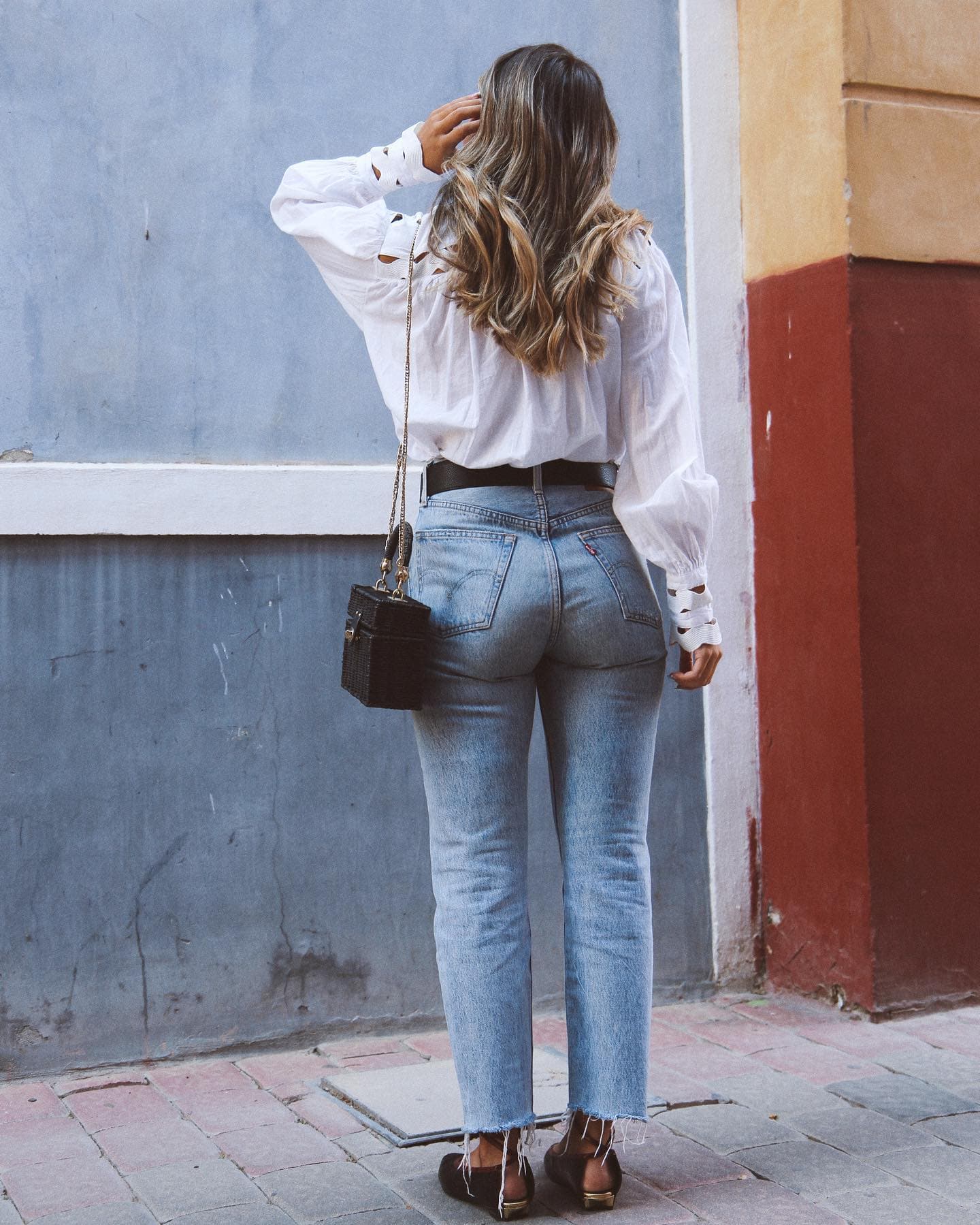 Модные женские джинсы фото №1