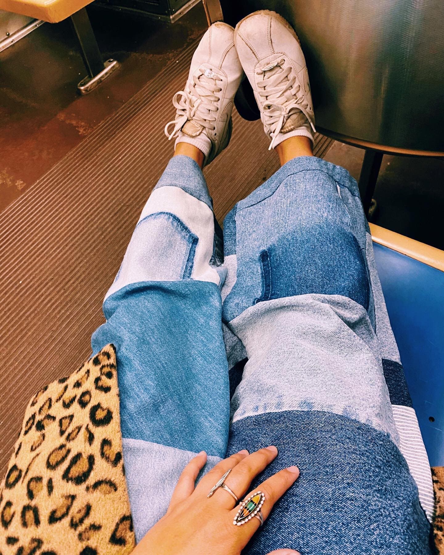 Модные женские джинсы фото №75